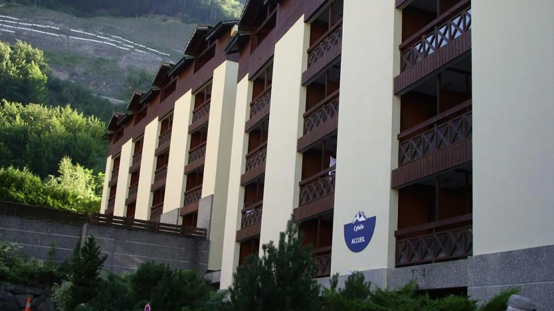 Charmant Studio Avec Balcon Et Parking - Proche Centre Et Thermes - 4 Pers. - Fr-1-512-79 Brides-les-Bains Francie